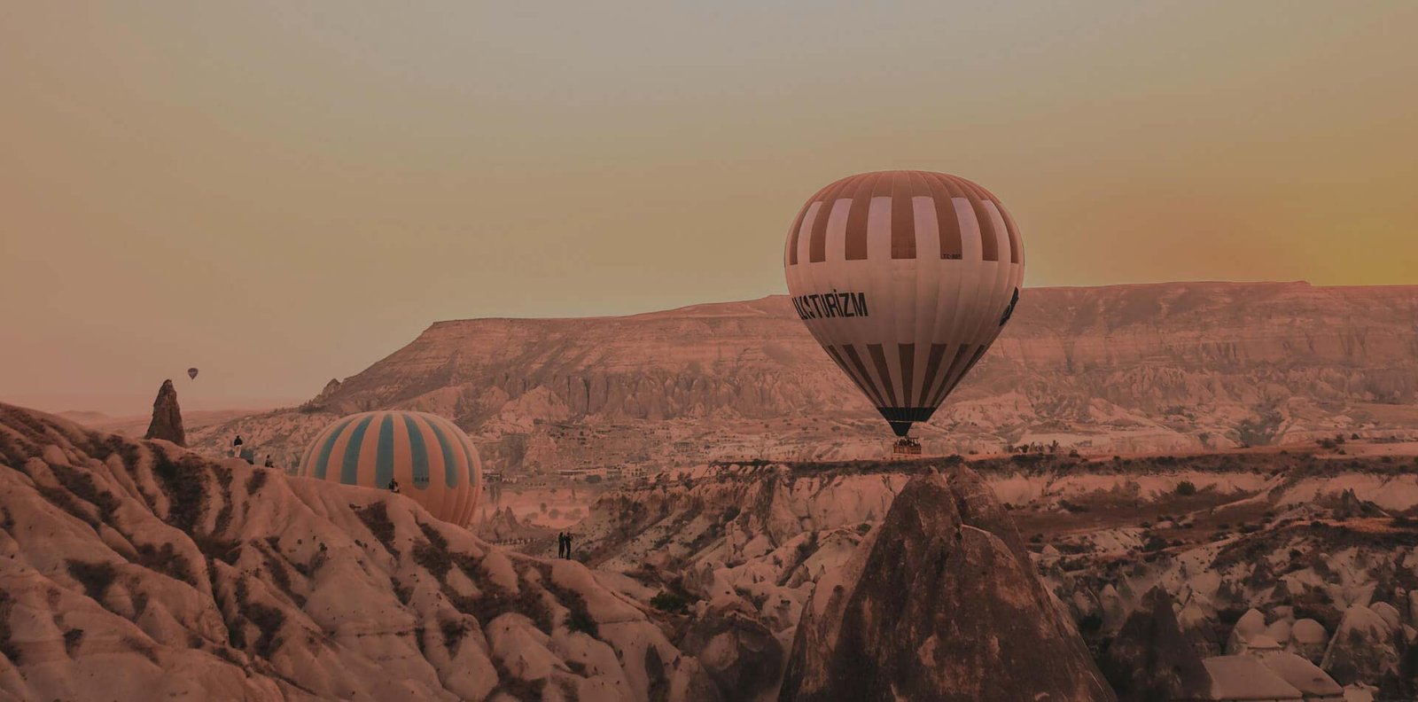 https://hotelngrand.com/wp-content/uploads/2024/06/port-3-8.jpg