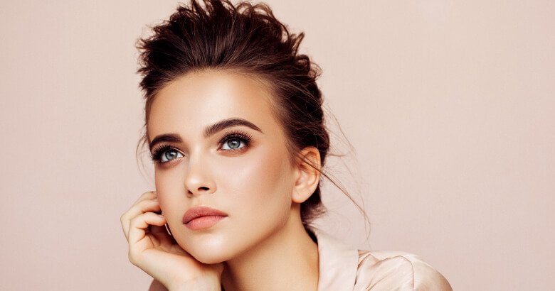 https://hotelngrand.com/wp-content/uploads/2024/06/showcase-details-2-3.jpg